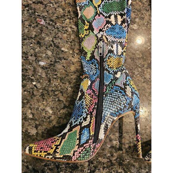 Steve Madden Over the knee boots Multicolor faux snakeprint pointy toe Size 6 - Picture 4 of 7